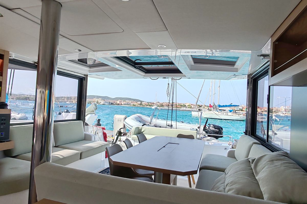 Salon of Cocoon, a Bali Catsmart catamaran at Figari/Golfo Aranci, Italy