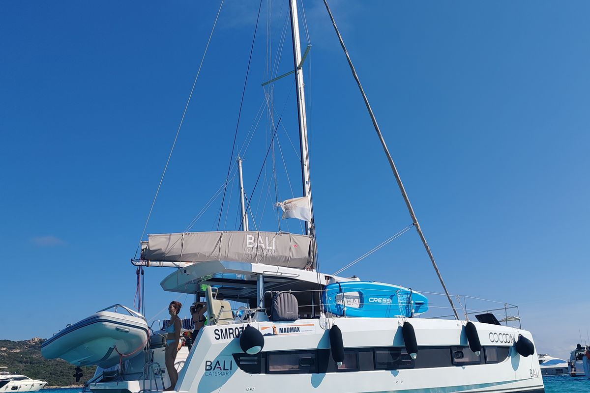 Exterior view of Cocoon, a Bali Catsmart catamaran at Figari/Golfo Aranci, Italy