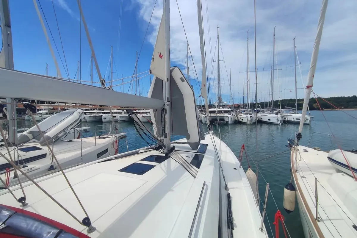 Ariel, a Dufour 470 sailboat at Općina Medulin, Croatia