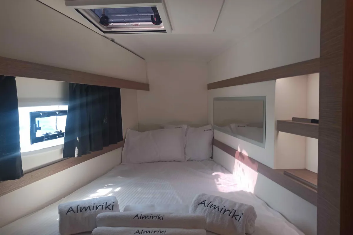 ALMIRIKI, a Fountaine Pajot Isla 40 catamaran at Parikia, Greece