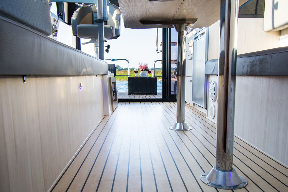 Salon of Futura 40 Grand Horizon #2, a Cobra Yachts Futura 40 Grand Horizon motorboat at Wilkasy, Poland