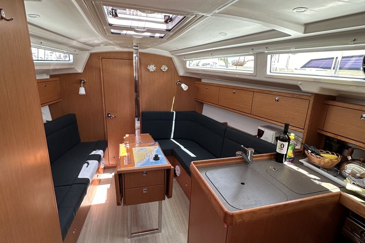 Salon of Ziggy, a Bavaria Cruiser 34 sailboat at Split, Croatia