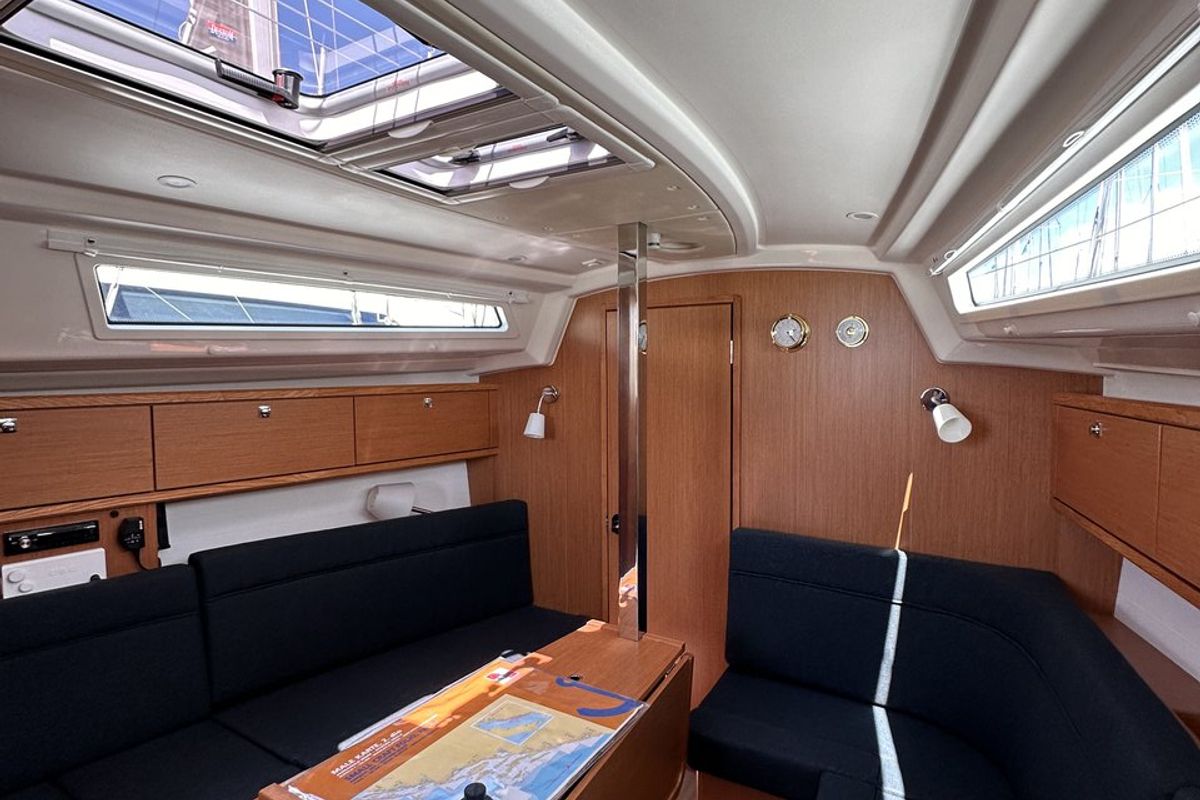 Salon of Ziggy, a Bavaria Cruiser 34 sailboat at Split, Croatia