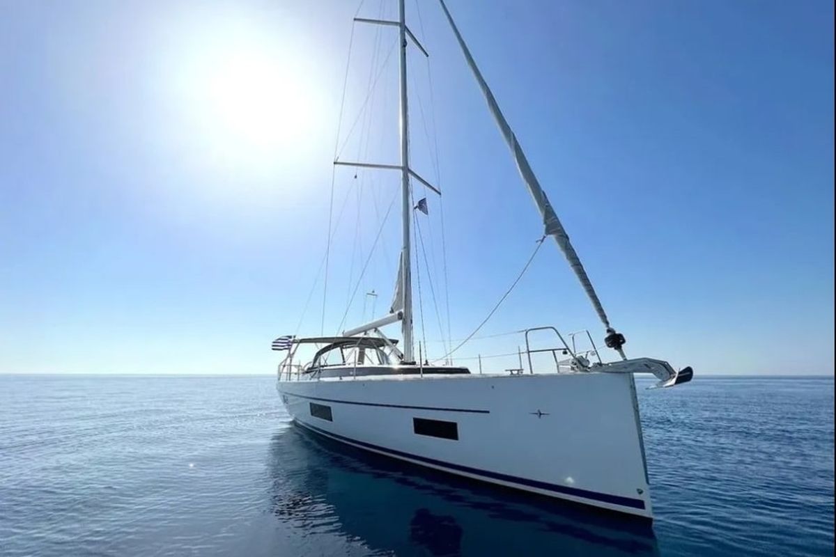 Exterior view of AF-C4521SP, a Bavaria C45 sailboat at Athens, Greece