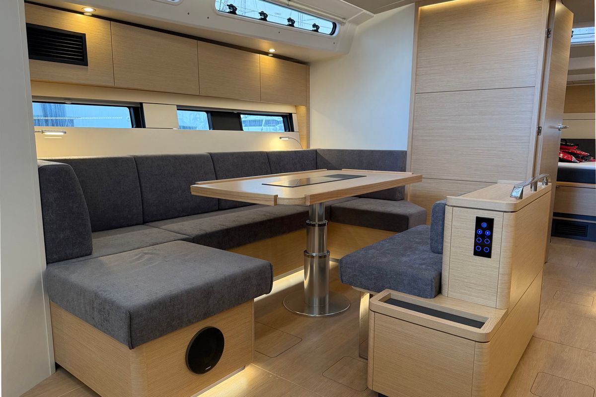 Salon of Amari, a Hanse Yachts Hanse 460 sailboat at Općina Rogoznica, Croatia