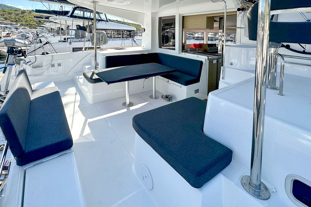 Deck of Beluga, a Lagoon 40 catamaran at Primošten, Croatia