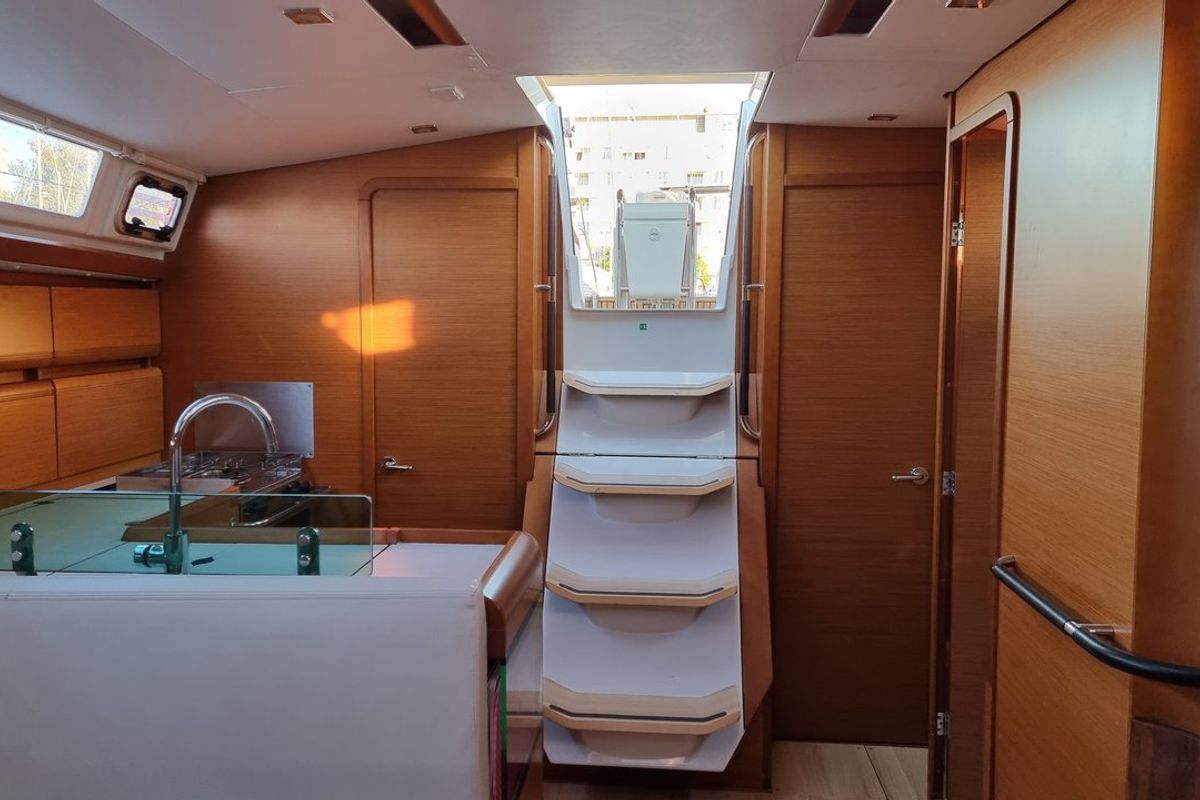 Salon of Blue Moon, a Jeanneau Sun Odyssey 449 sailboat at Grad Pula, Croatia