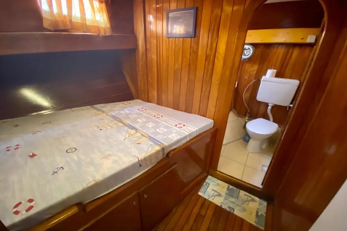 Cabin on ARİF Kaptan, a Gulet Gulet gulet at Demre, Turkey