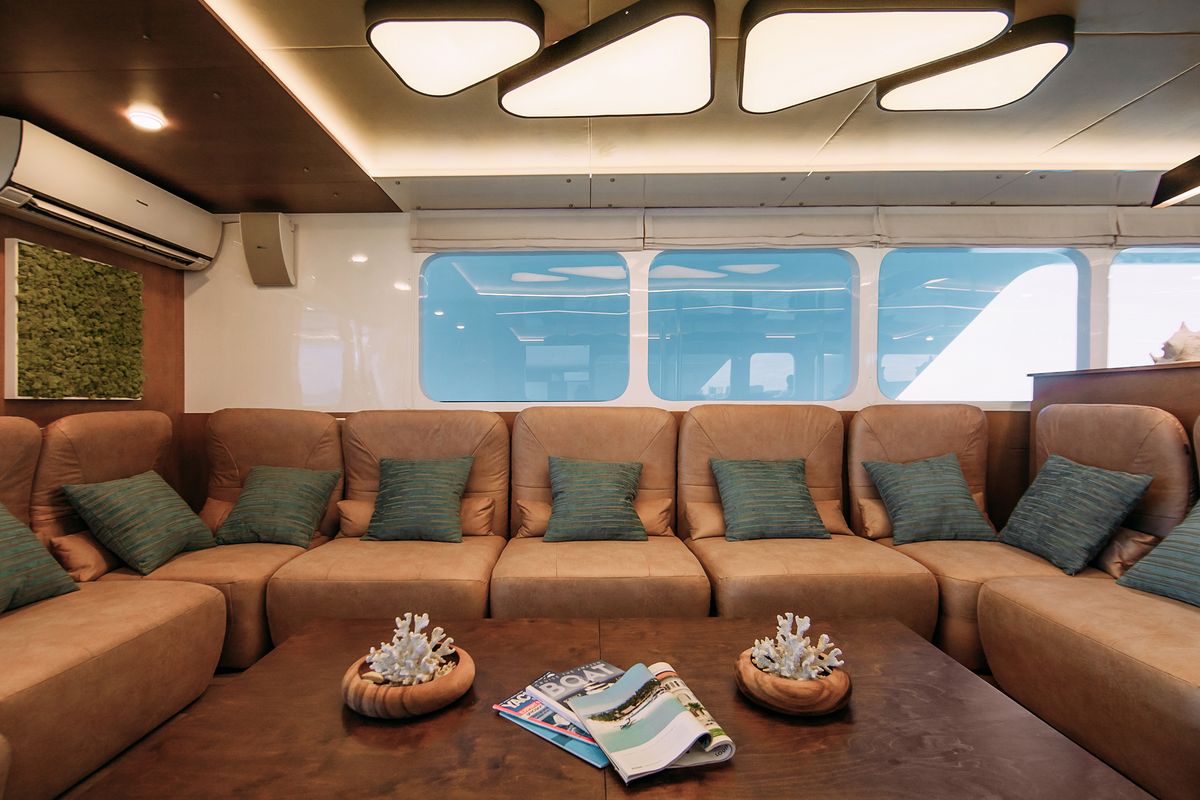 Salon of Alice, a Gulet Luxury Motor Yacht yacht at Malé, Maldives