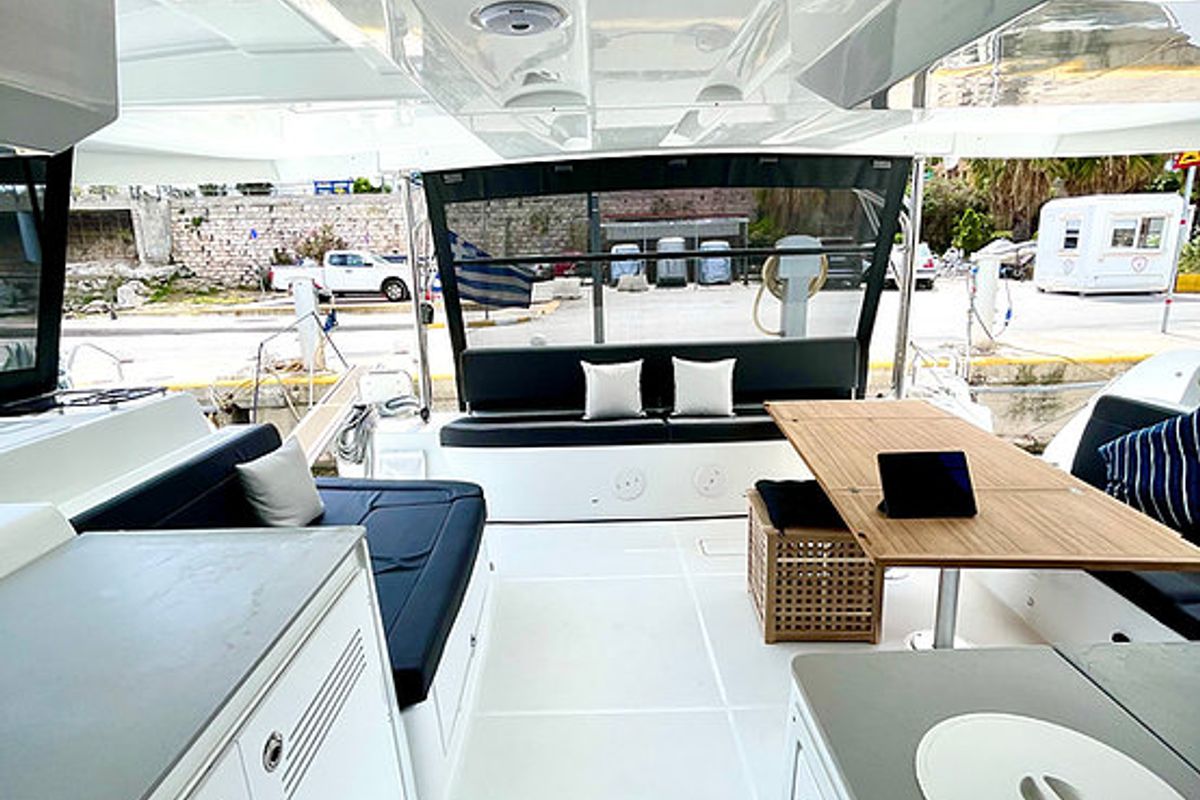 Deck of Keyma, a Lagoon 46 catamaran at Tourlos, Greece