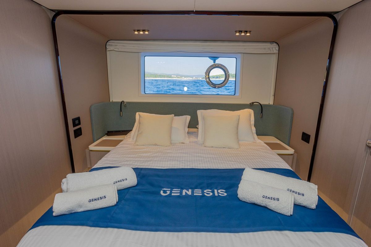 Cabin on Genesis, a Azimut 60 motorboat at Primošten, Croatia