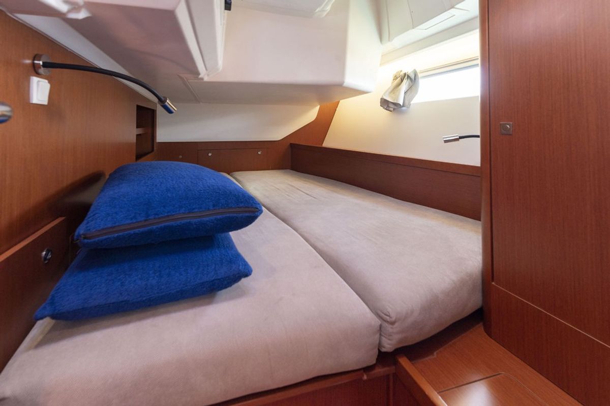 Cabin on Avalon, a Beneteau Oceanis 45 sailboat at Port de Pollença, Spain