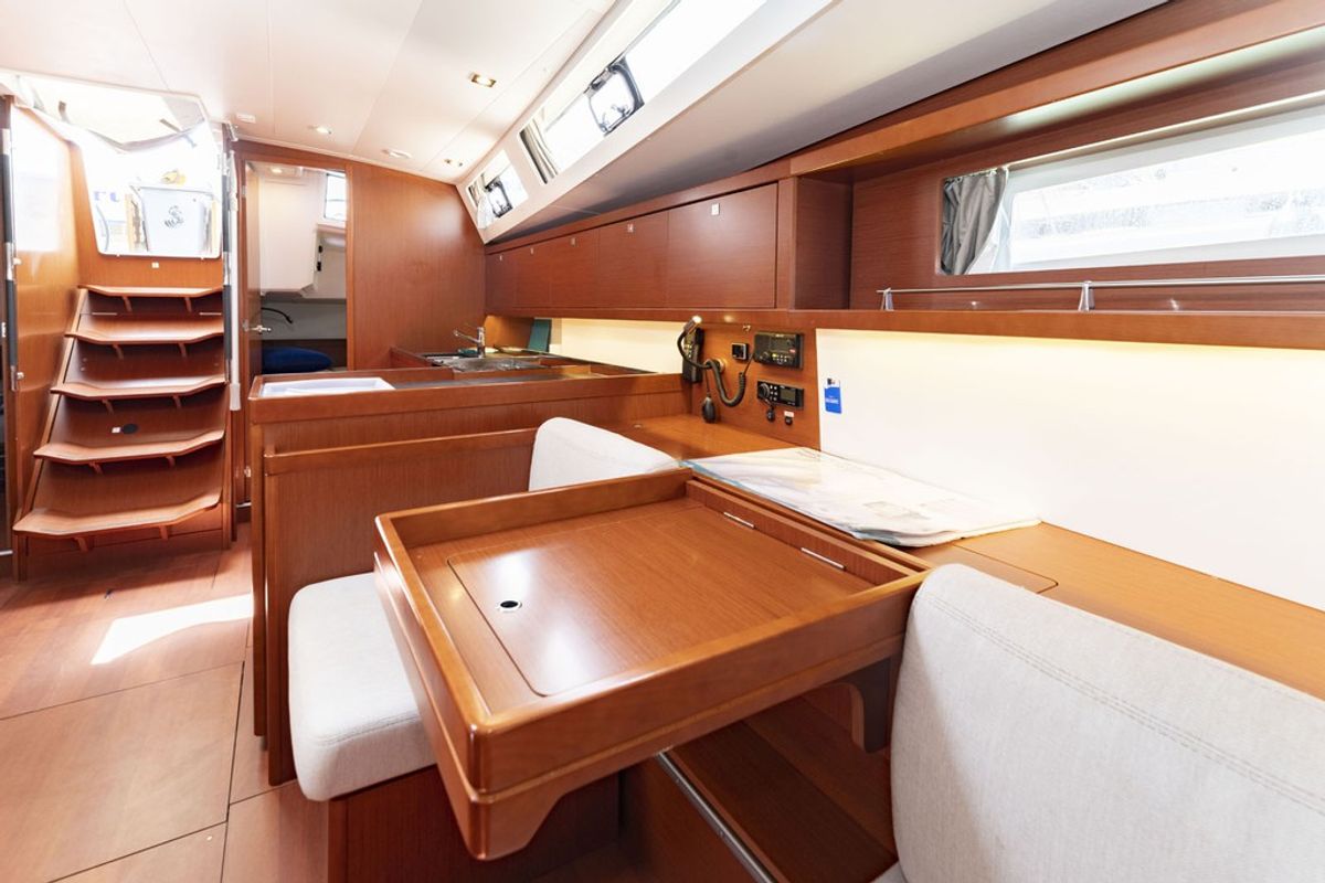Salon of Avalon, a Beneteau Oceanis 45 sailboat at Port de Pollença, Spain