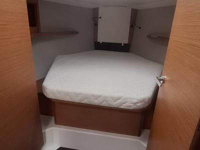 Cabin on Zazu, a Dufour 37 sailboat at Tonnarella, Italy