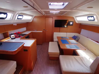 Salon of Papaya, a Bavaria 51 Cruiser sailboat at Port de Pollença, Spain