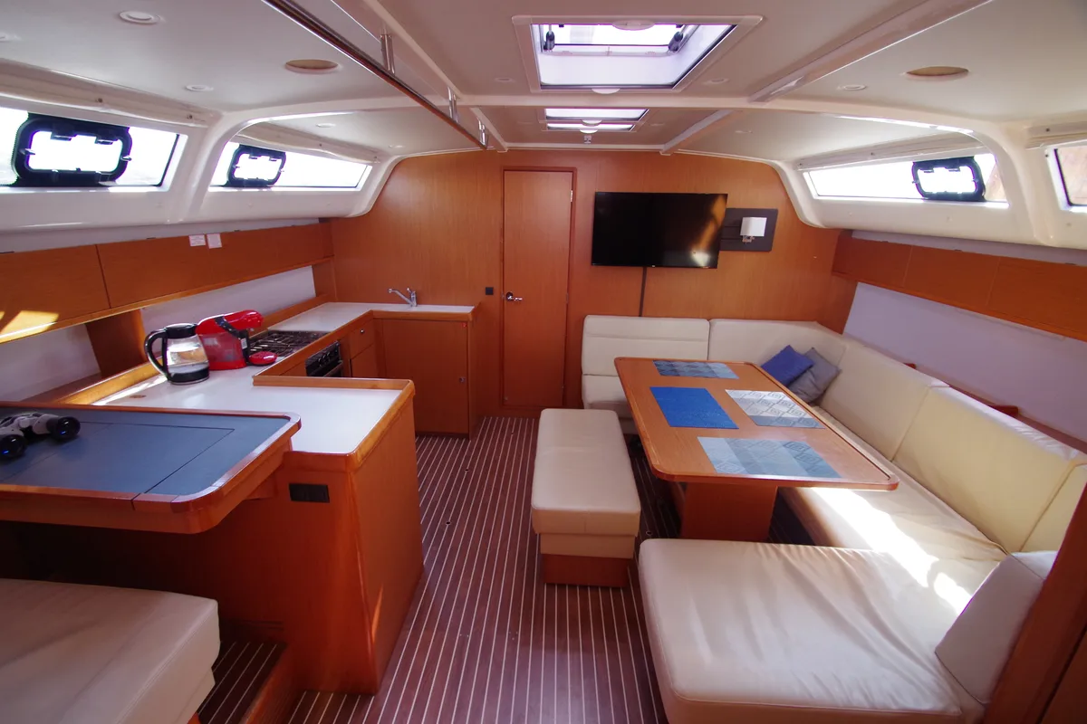 Salon of Papaya, a Bavaria 51 Cruiser sailboat at Port de Pollença, Spain