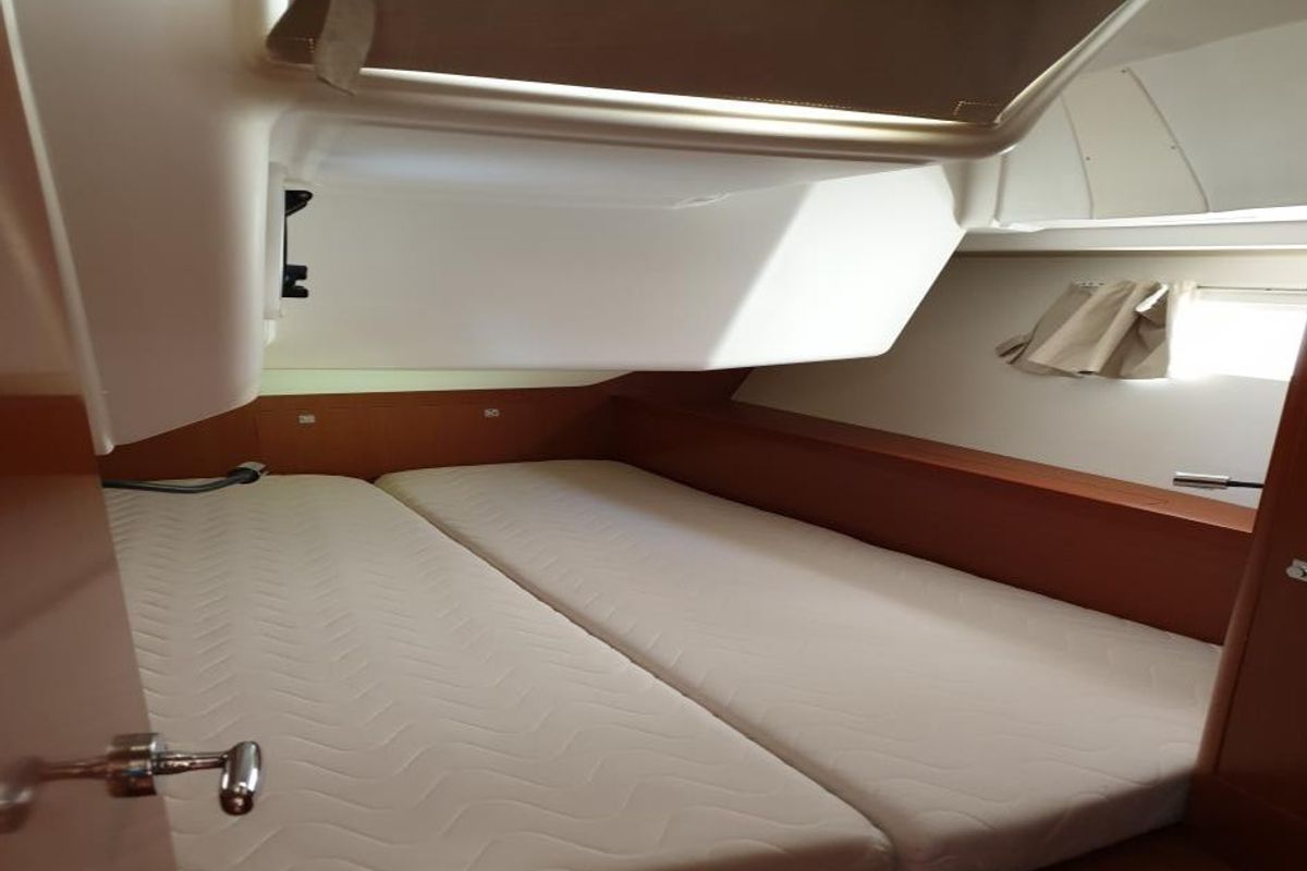 Cabin on Ecstasea, a Beneteau Oceanis 41 sailboat at Athens, Greece