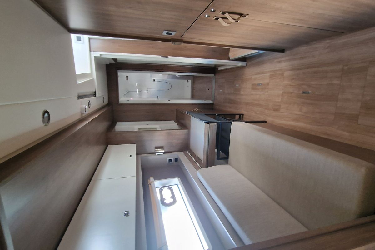 Salon of Fabster19, a Bali 4.2 catamaran at Figari/Golfo Aranci, Italy