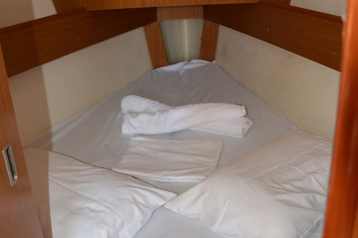 Cabin on Charoula, a Jeanneau Sun Odyssey 32i sailboat at Municipal Unit of Lefkada, Greece