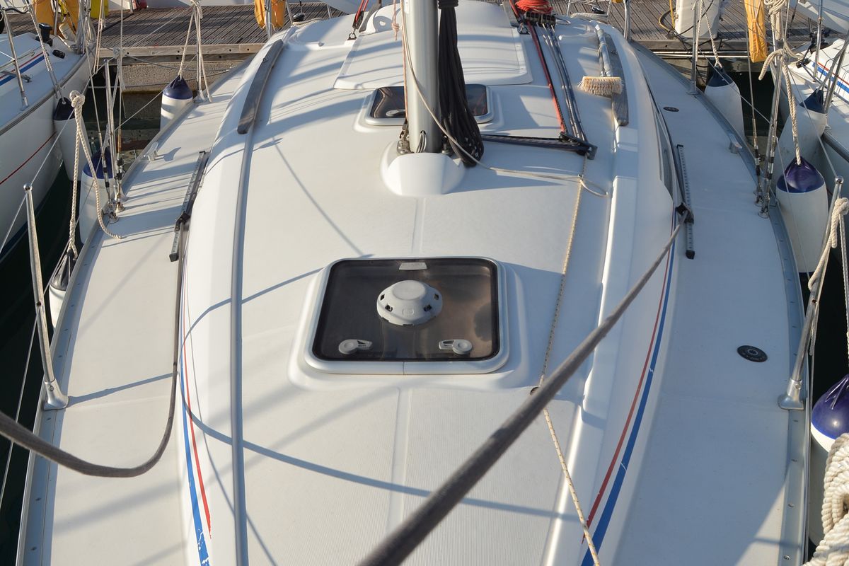Deck of Charoula, a Jeanneau Sun Odyssey 32i sailboat at Municipal Unit of Lefkada, Greece