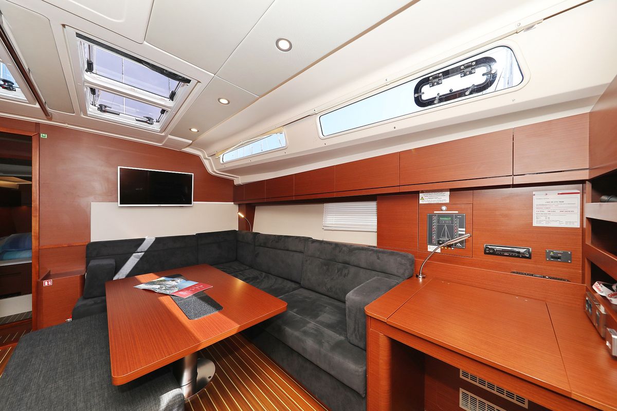 Salon of Supernatural, a Hanse Yachts Hanse 508 sailboat at Grad Biograd na Moru, Croatia