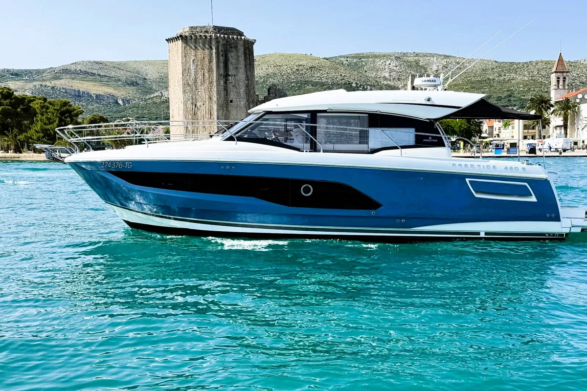 Exterior view of Majabell II, a Jeanneau Prestige 420S yacht at Grad Trogir, Croatia