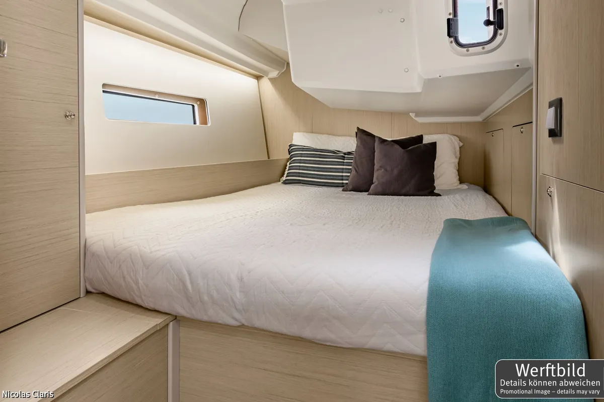 Cabin on Finja, a Beneteau Oceanis 40.1 sailboat at Općina Rogoznica, Croatia