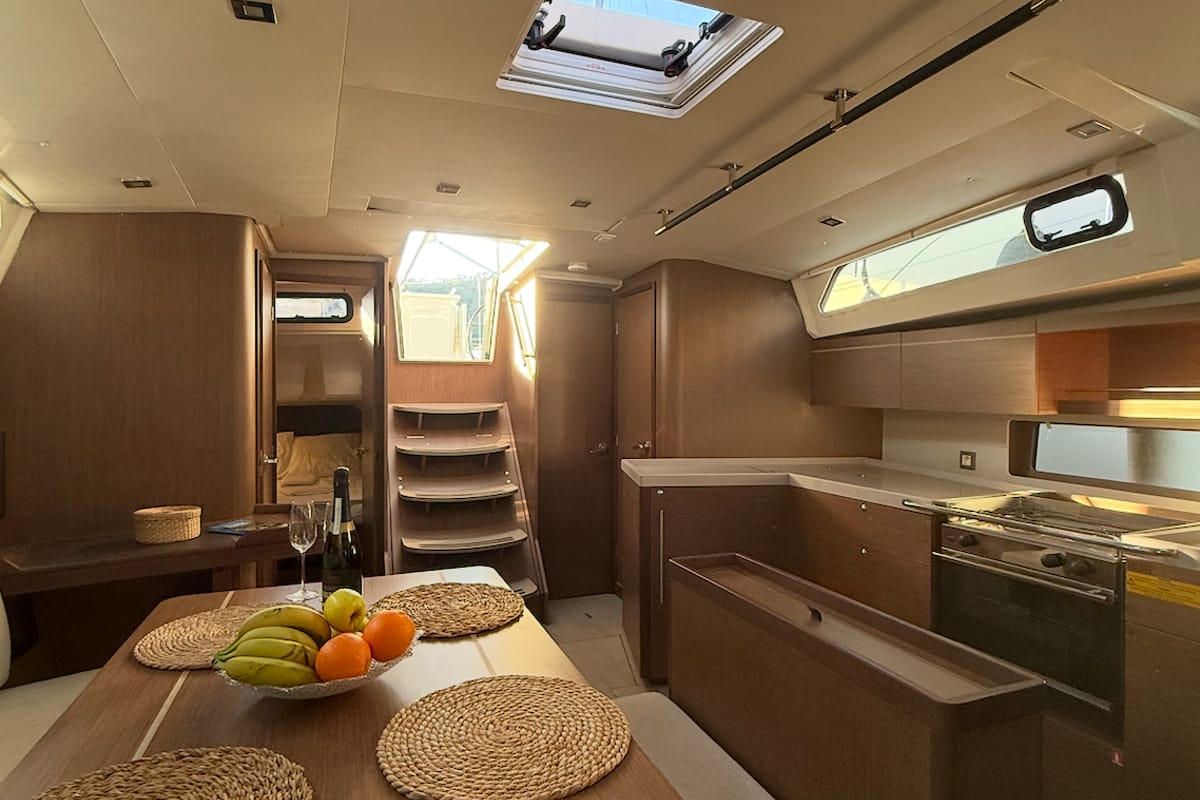 Salon of Athena 2, a Beneteau Oceanis 46.1 sailboat at Fethiye, Turkey