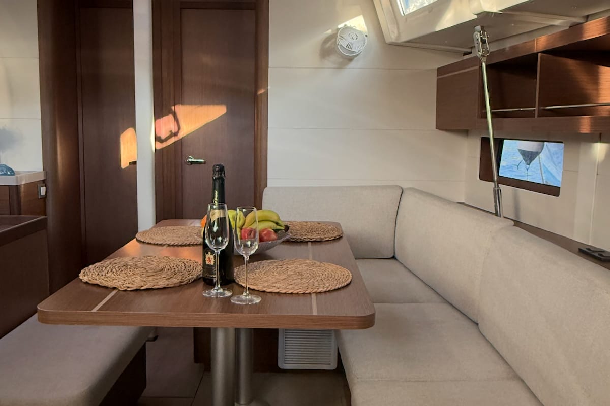 Salon of Athena 2, a Beneteau Oceanis 46.1 sailboat at Fethiye, Turkey