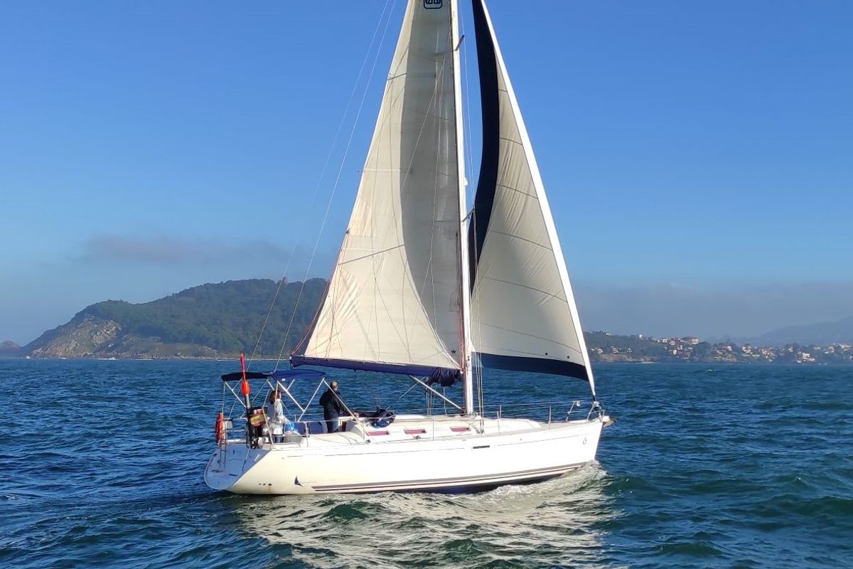Exterior view of Machimbombo, a Dufour 385 Grand Large sailboat at Portimão, Portugal