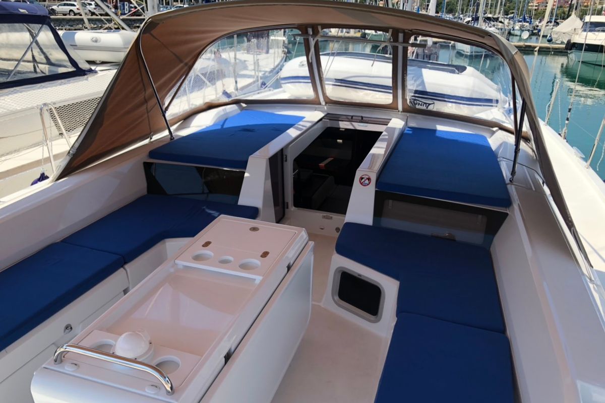 Deck of Marea, a Beneteau Oceanis 51.1 sailboat at Općina Medulin, Croatia