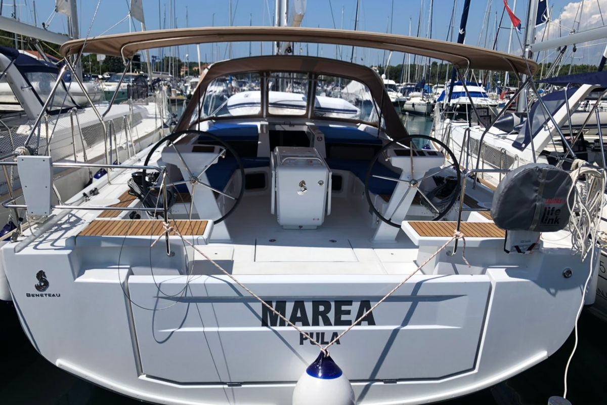 Exterior view of Marea, a Beneteau Oceanis 51.1 sailboat at Općina Medulin, Croatia
