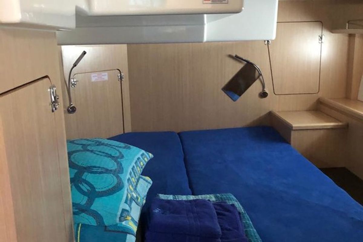 Cabin on Xenia, a Bavaria C50 Style sailboat at Općina Vrsar, Croatia