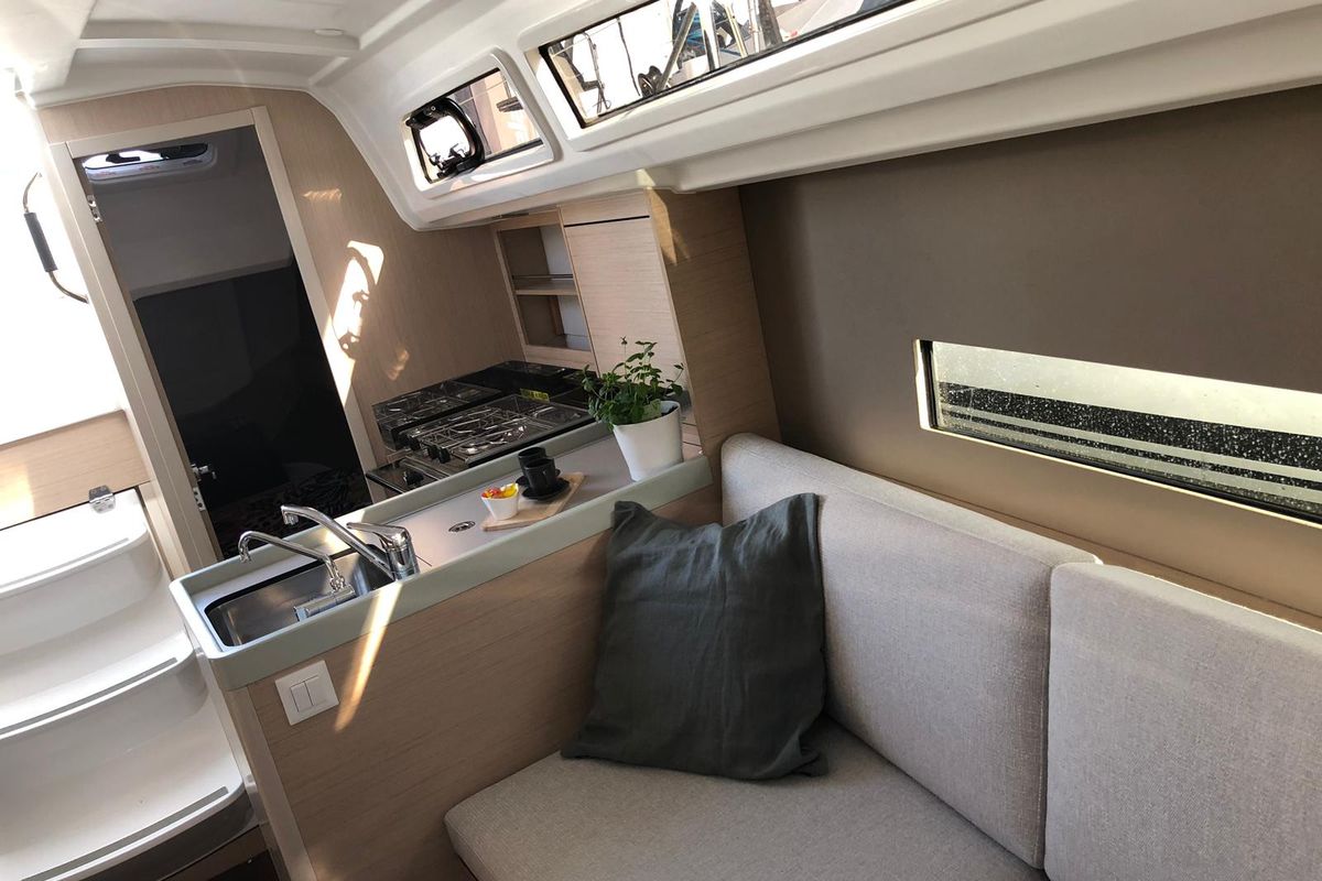 Galley of Yoda, a Beneteau Oceanis 30.1 sailboat at Općina Medulin, Croatia