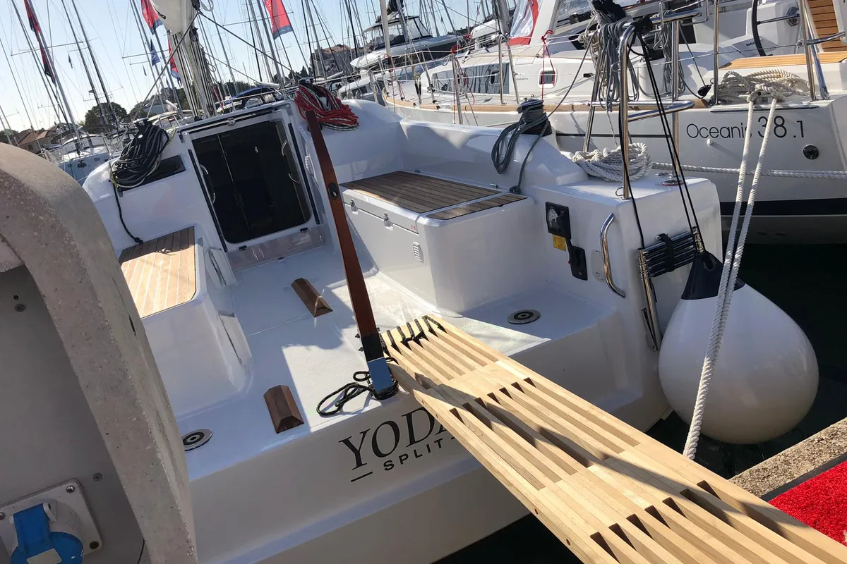 Deck of Yoda, a Beneteau Oceanis 30.1 sailboat at Općina Medulin, Croatia