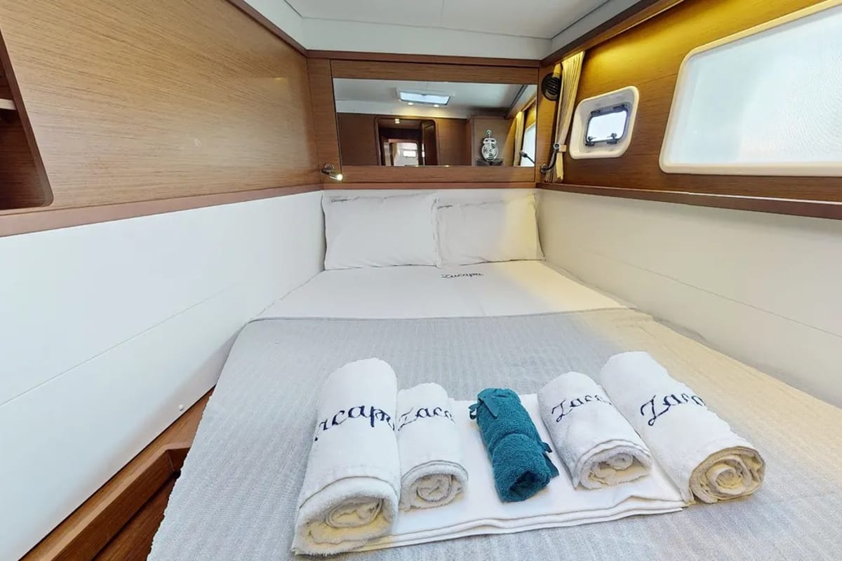 Cabin on Zacapa, a Lagoon 450 F catamaran at Municipal Unit of Ellomenos, Greece