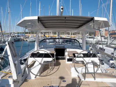 Cockpit of Gin Tonic, a Hanse Yachts Hanse 460 sailboat at Rosignano Solvay, Italy