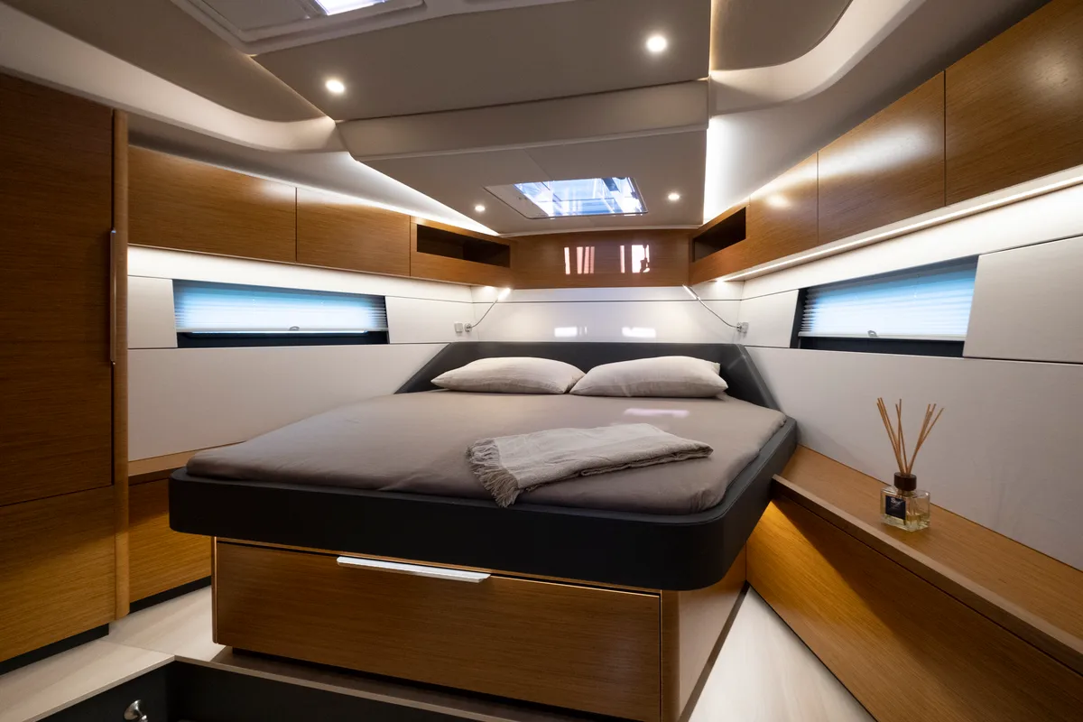 Cabin on Gin Tonic, a Hanse Yachts Hanse 460 sailboat at Rosignano Solvay, Italy