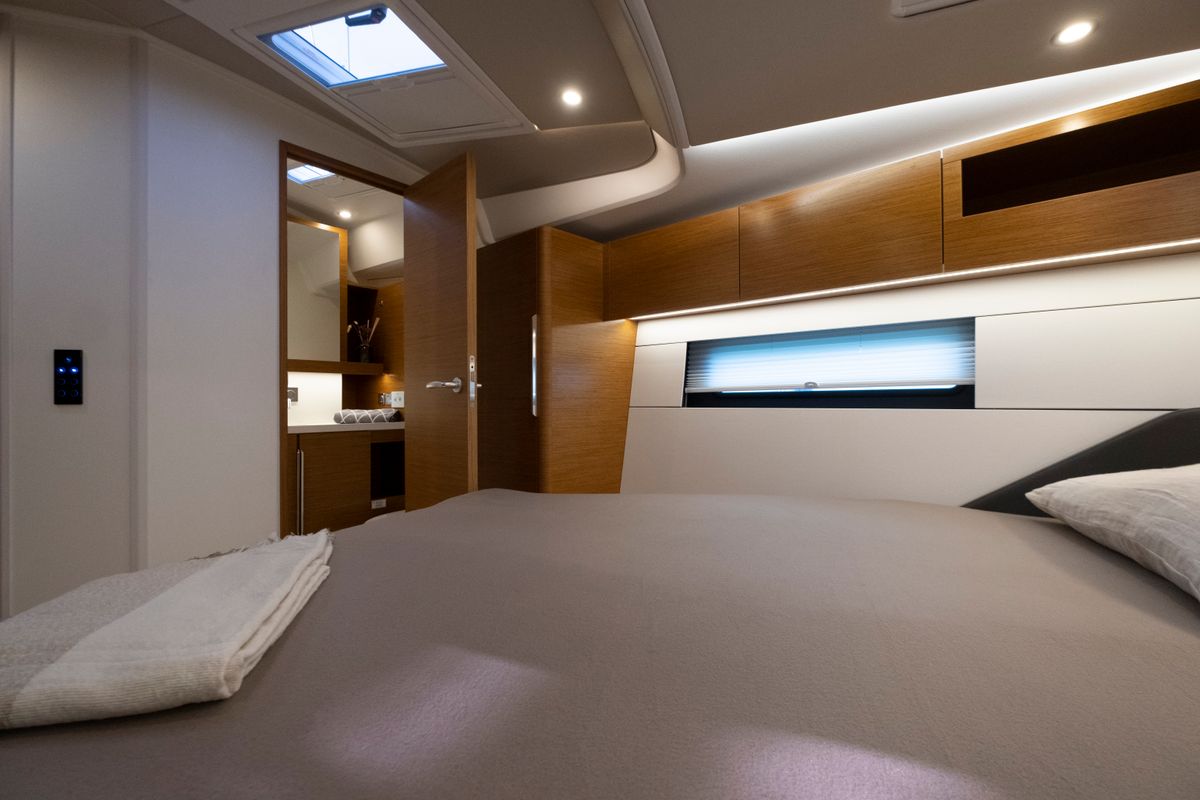 Cabin on Gin Tonic, a Hanse Yachts Hanse 460 sailboat at Rosignano Solvay, Italy