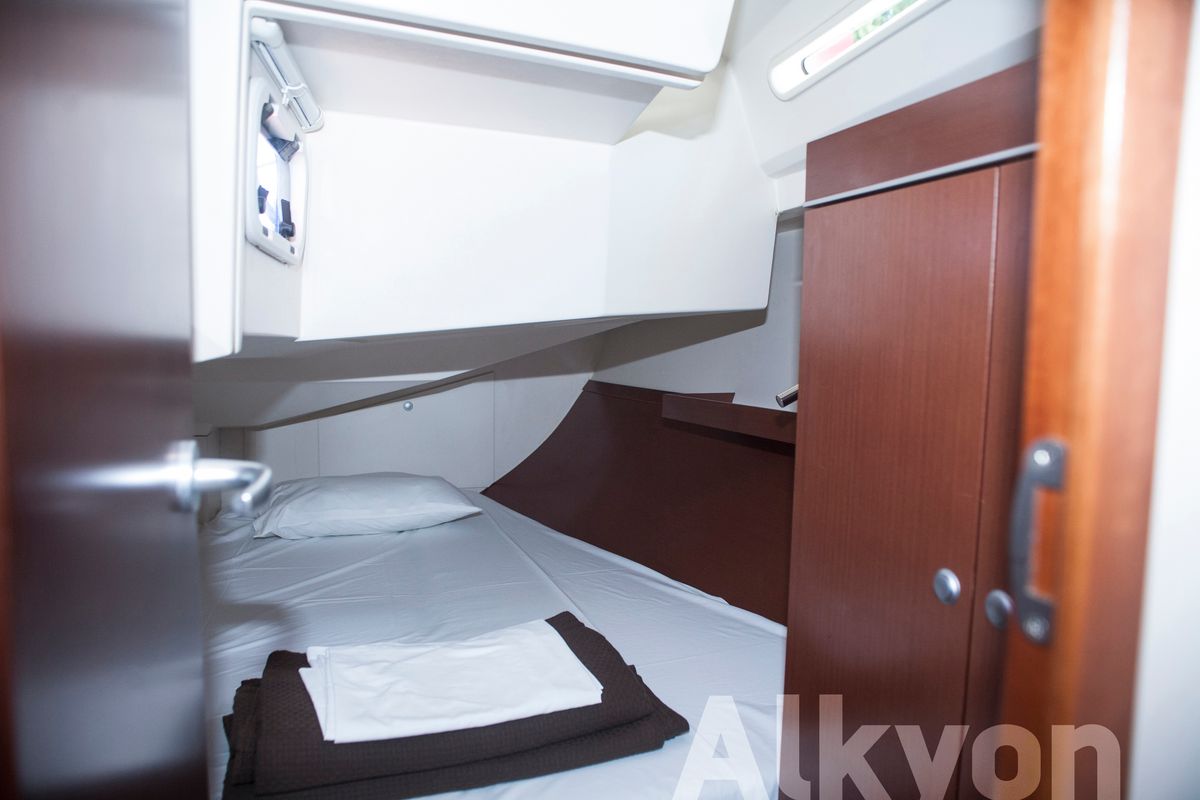 Cabin on Magnifique, a Hanse Yachts Hanse 345 sailboat at Municipal Unit of Lefkada, Greece