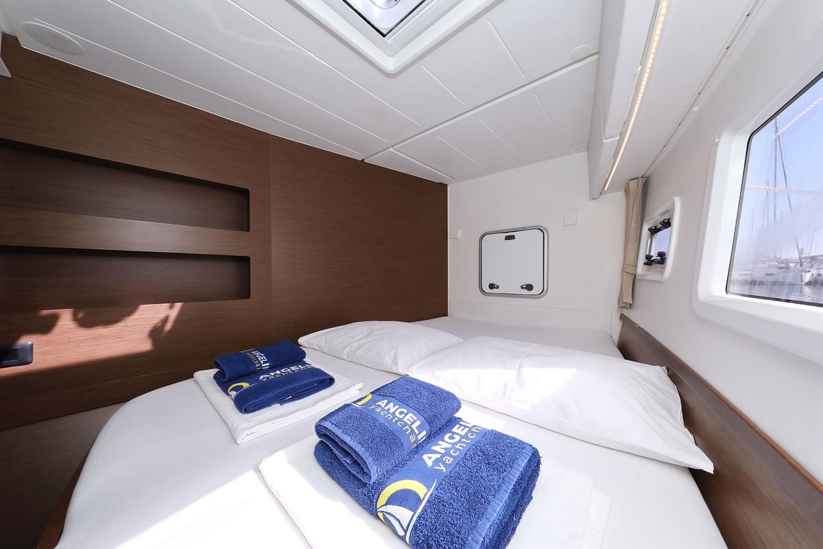 Cabin on Media Luna, a Lagoon 42 catamaran at Općina Sveti Filip i Jakov, Croatia