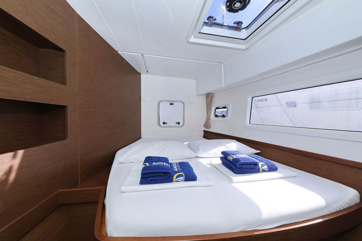 Cabin on Media Luna, a Lagoon 42 catamaran at Općina Sveti Filip i Jakov, Croatia