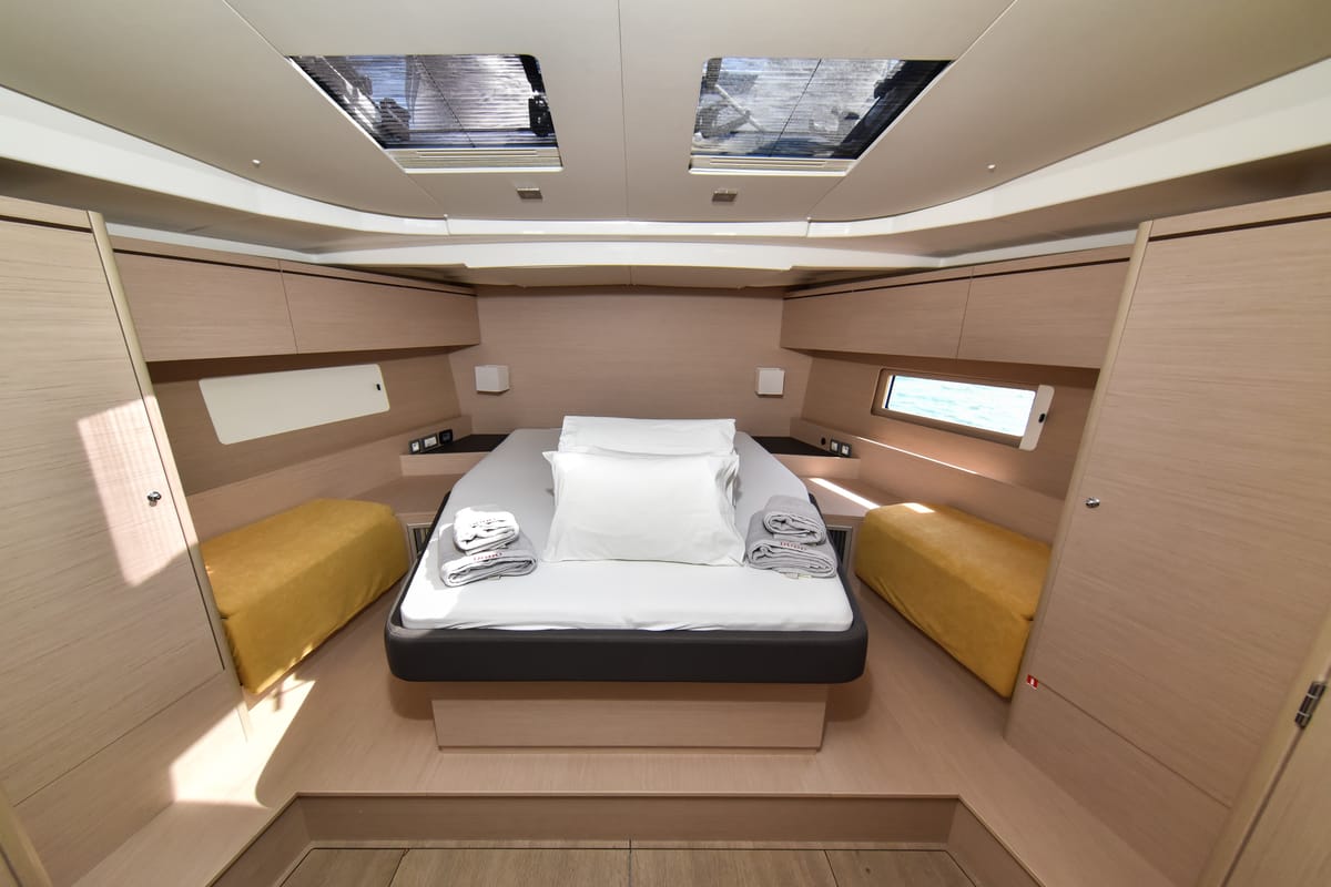 Cabin on Dodo, a Beneteau Oceanis 51.1 OW sailboat at Općina Sukošan, Croatia