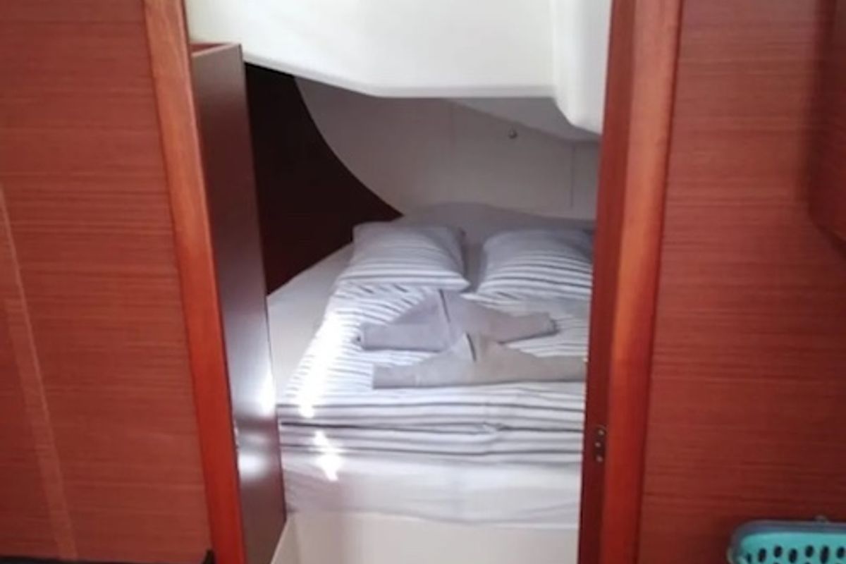 Cabin on Chianti, a Hanse Yachts Hanse 458 sailboat at Seget Donji, Croatia