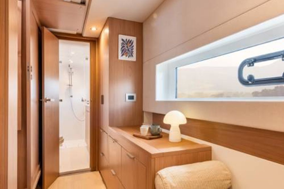 Cabin on Zen Flow, a Bali Catsmart catamaran at Figari/Golfo Aranci, Italy