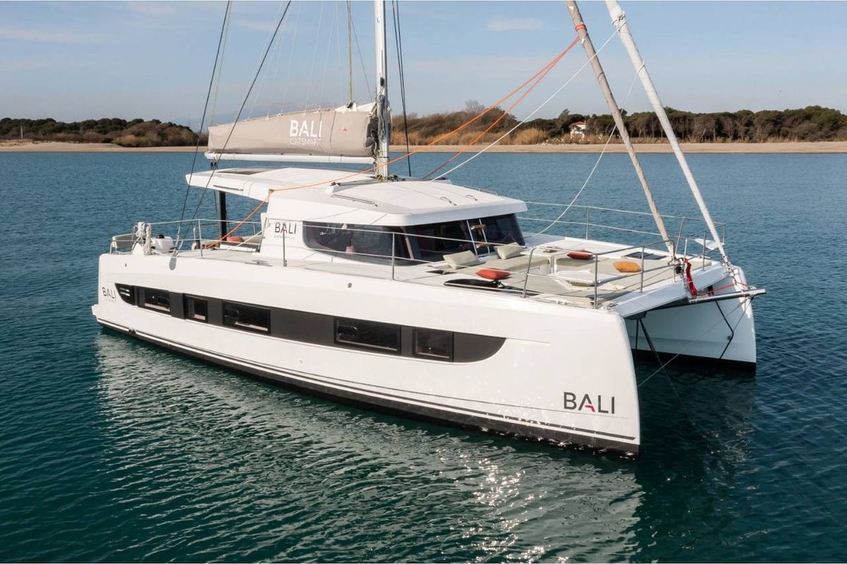 Exterior view of Zen Flow, a Bali Catsmart catamaran at Figari/Golfo Aranci, Italy