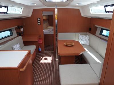 Salon of Alara 3, a Bavaria C42 sailboat at Fethiye, Turkey