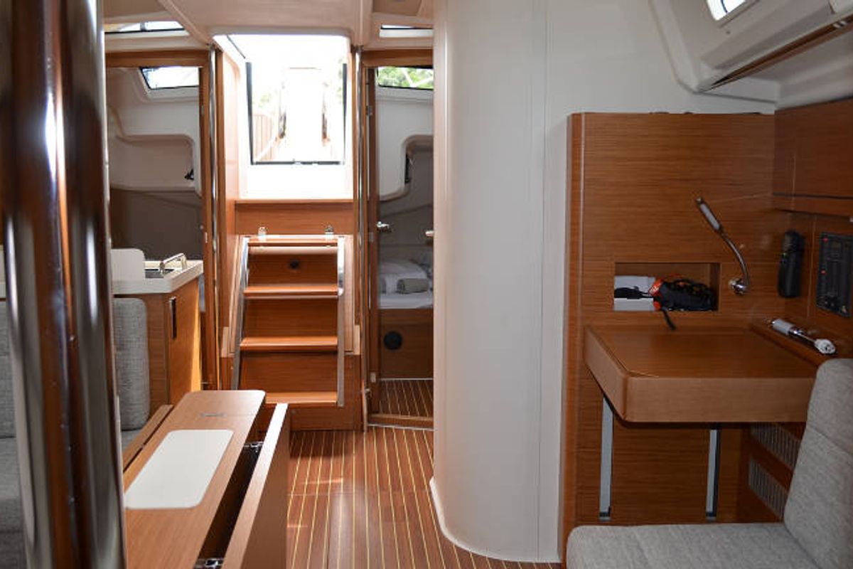 Salon of Laysan, a Hanse Yachts Hanse 418 sailboat at Općina Rogoznica, Croatia