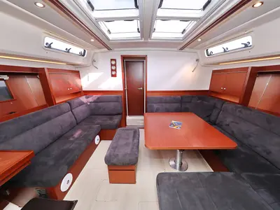 Salon of Kulfoldi Panna, a Hanse Yachts Hanse 455 sailboat at Općina Sukošan, Croatia