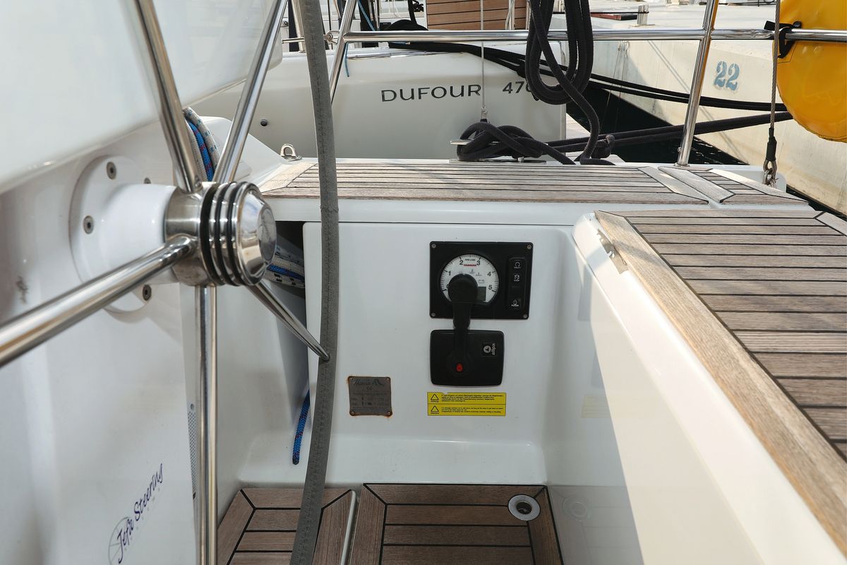 Cockpit of Kulfoldi Panna, a Hanse Yachts Hanse 455 sailboat at Općina Sukošan, Croatia